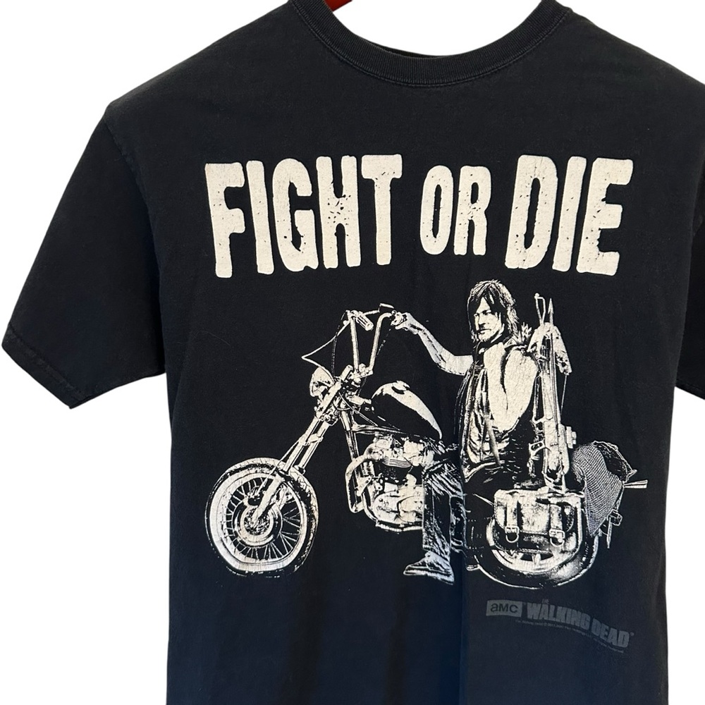 Walking Dead Fight or Die Tee M